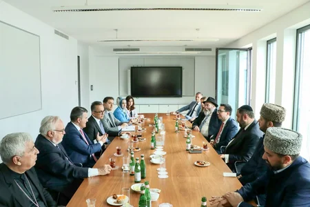 Ramin Məmmədov Almaniya Müsəlmanları Mərkəzi Şurasının sədri ilə görüşüb