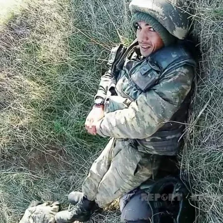 35 gün sonra nəşi tapılan şəhidin atası: Oğlumu əlindəki xaldan tanıdım - VİDEO