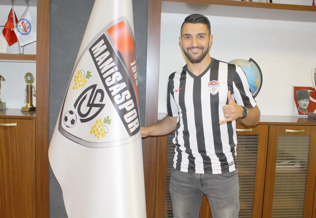 Sumqayıtdan Türkiyə klubuna transfer olunan futbolçu zədələnib