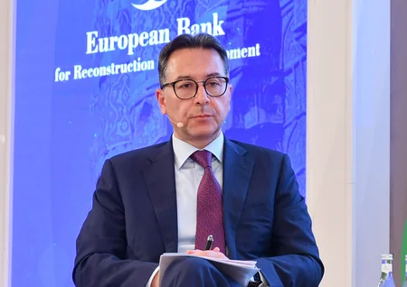 EBRD Azərbaycanla yükdaşımalar sahəsində əməkdaşlığa dair sənəd imzalayıb