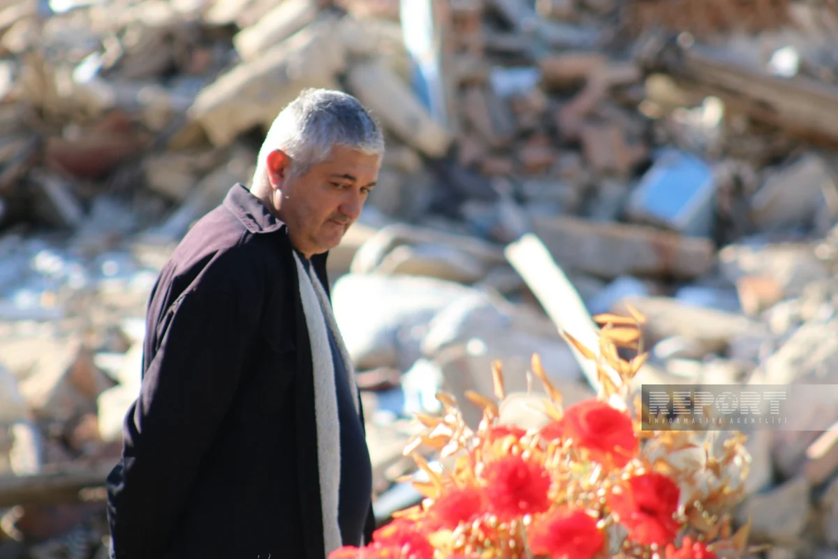 Gəncə terrorunda zərər çəkən şəxs: Öncə bir evimə, bir neçə gün sonra isə digər yaşadığım küçəyə raket düşdü