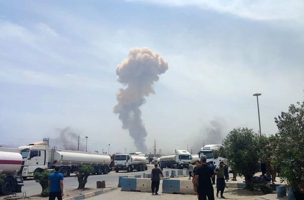 At least 4 killed in explosion at Iran port