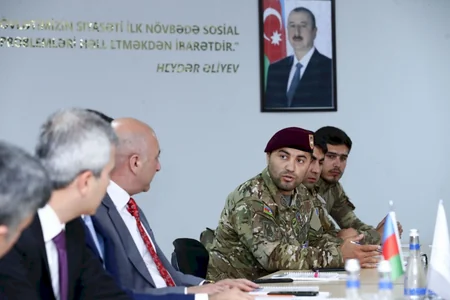 Bir qrup Vətən müharibəsi qazisi ilə növbəti görüş olub