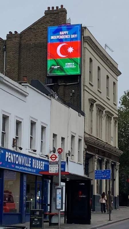 Londonda bilbordlarda Azərbaycanla bağlı məlumat yerləşdirilib