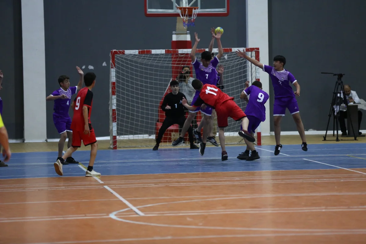 Həndbolçular arasında Azərbaycan birinciliyinin zona yarışına start verilib