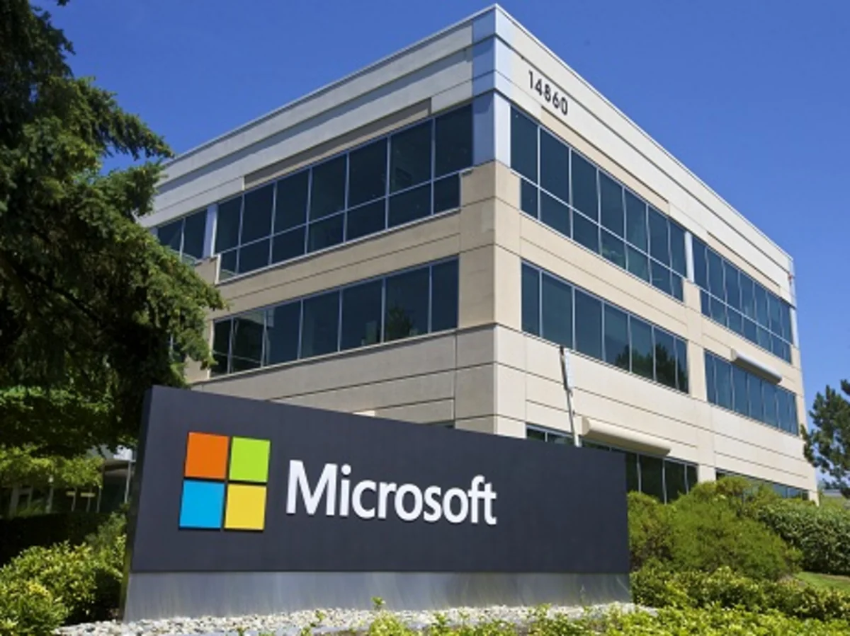 Microsoft 3 minə yaxın əməkdaşını işdən çıxaracaq