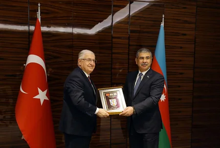 Bakıda Azərbaycan və Türkiyə müdafiə nazirlərinin görüşü olub
