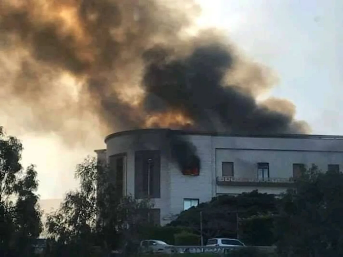Gunmen attack Libya foreign ministry building