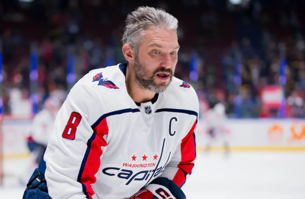 Rusiyalı hokkeyçi daha bir rekordu təkrarlayıb