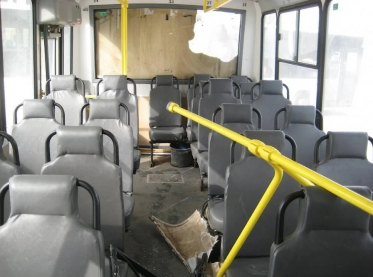 ​Bakıda sərnişin avtobusu ilə yük maşını toqquşub