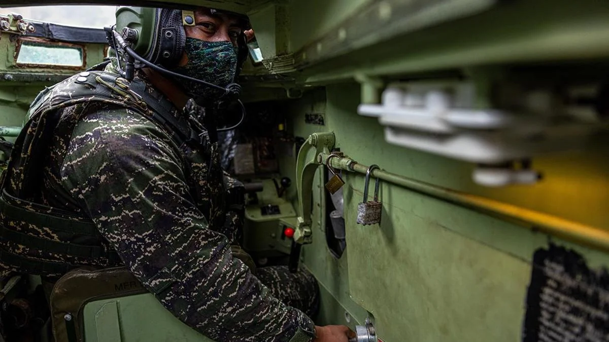 Taiwan tracks 41 PLA military aircraft, 6 naval ships