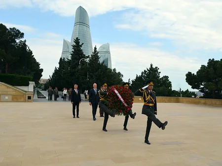 Azerbaijan and Hungary discuss issues of expanding military cooperation