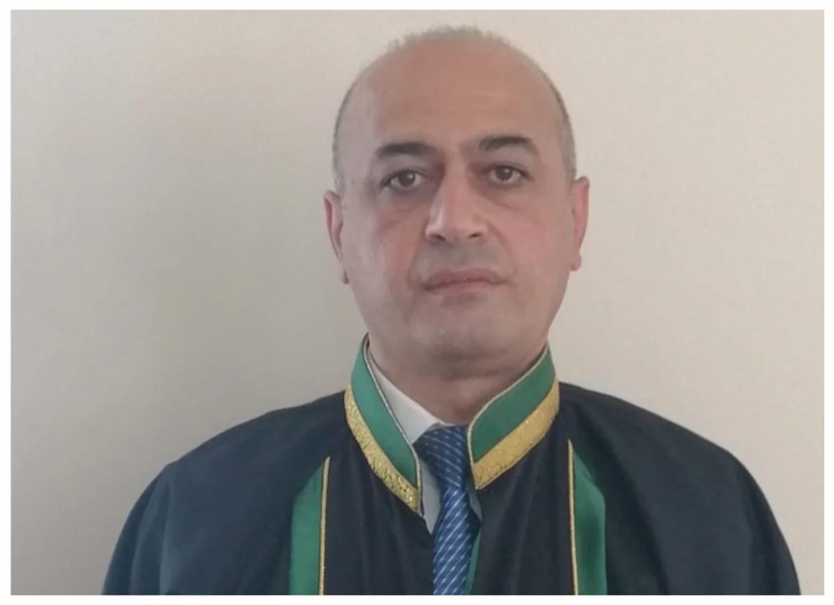 Azərbaycanda vəkil vəfat edib