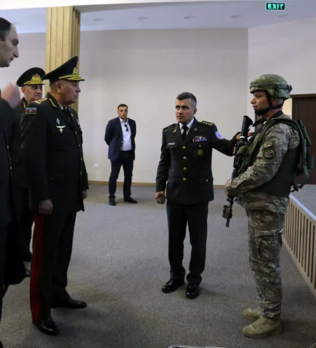 Azərbaycanın Baş Qərargah rəisi Gürcüstanda Milli Təlim və Tədris Mərkəzində olub
