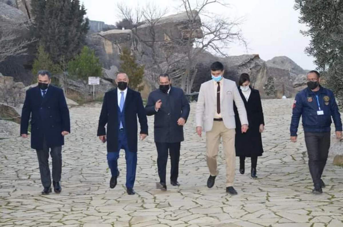 Qobustan qoruğu ilə bağlı tapşırıqlar verilib