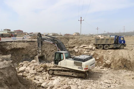 Zığ-Hövsan-Türkan avtomobil yolunda 8 yerüstü piyada keçidi inşa olunacaq