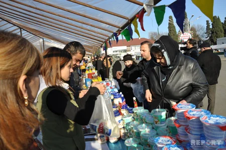 Lənkəranda ərzaq yarmarkası keçirilib - FOTO