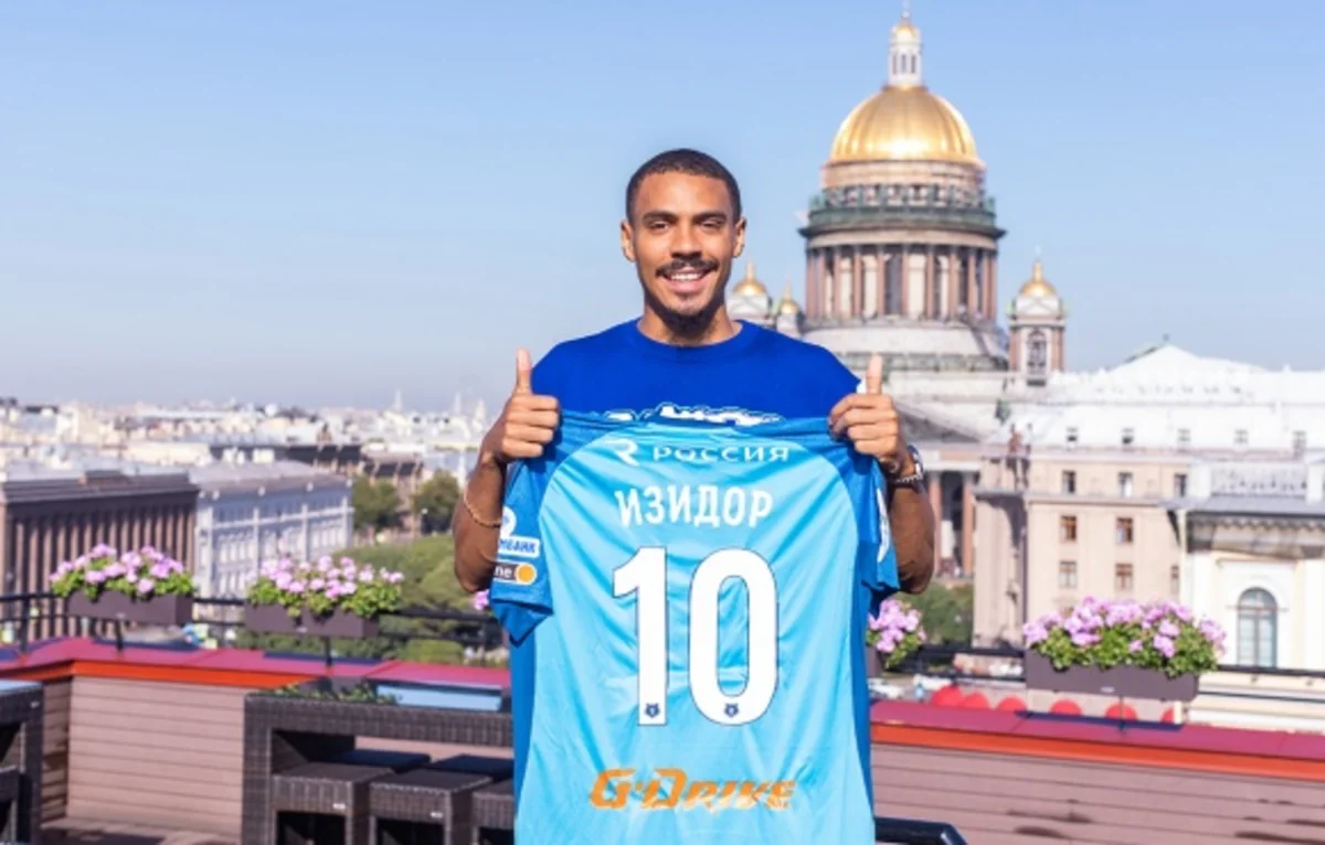 “Zenit”in hücumçusu: “Neftçi” ilə oyun mənə çox lazımdır”