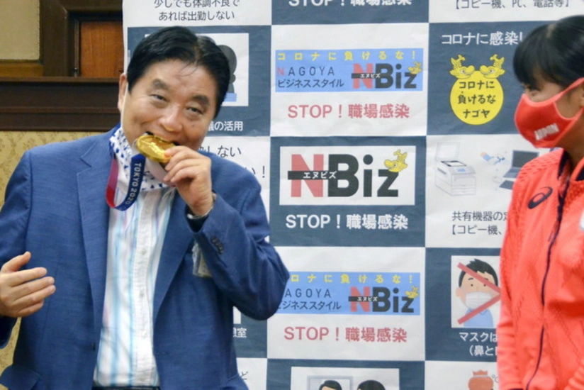 Şəhər merinin dişlədiyi olimpiya medalı dəyişdiriləcək