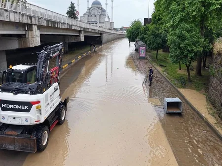 Trabzonu sel basıb, bir nəfər itkin düşüb