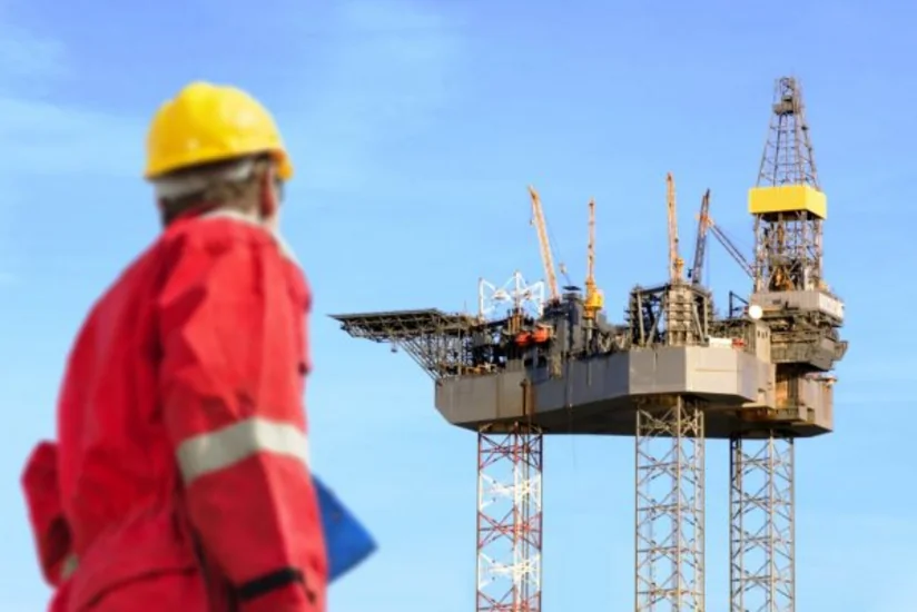 Azəri yatağındakı platformada iş dayandırılacaq