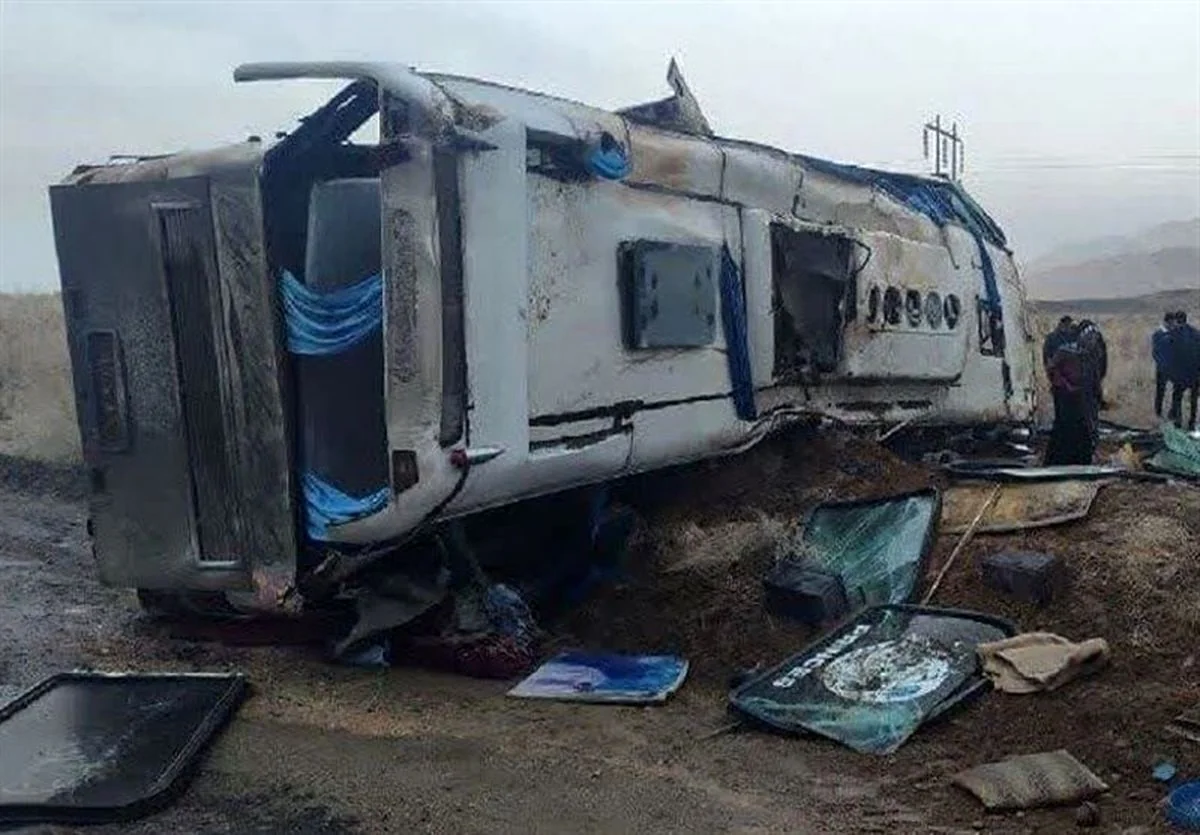В Иране в результате ДТП с автобусом погибли 14 человек
