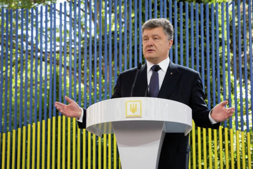 Порошенко поблагодарил G7 за единую позицию в поддержке Украины