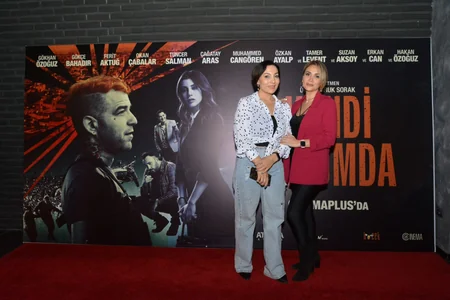 В CinemaPlus для представителей СМИ прошел показ музыкальной комедии Kendi Yolumda