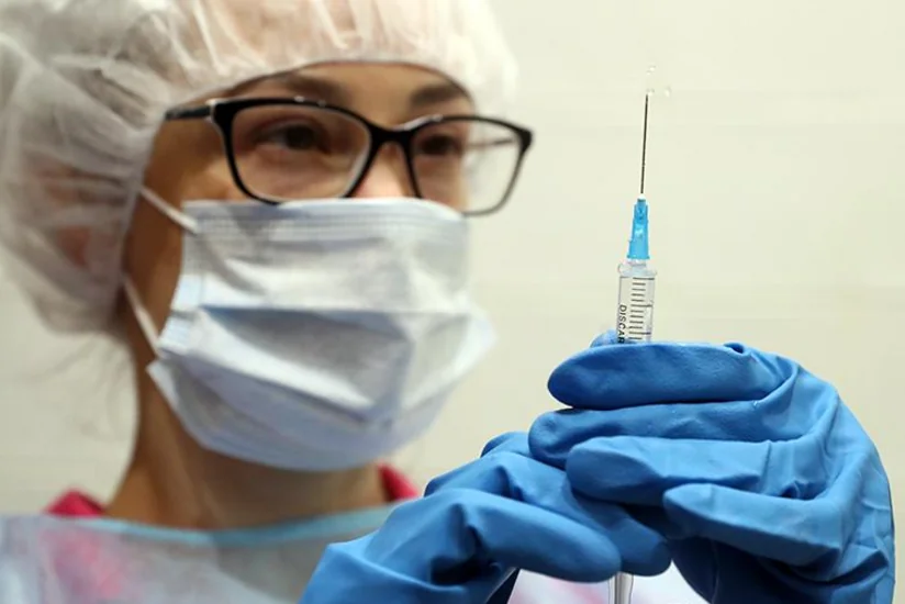 Врач призвал обязательно привиться от сезонного гриппа из-за COVID-19