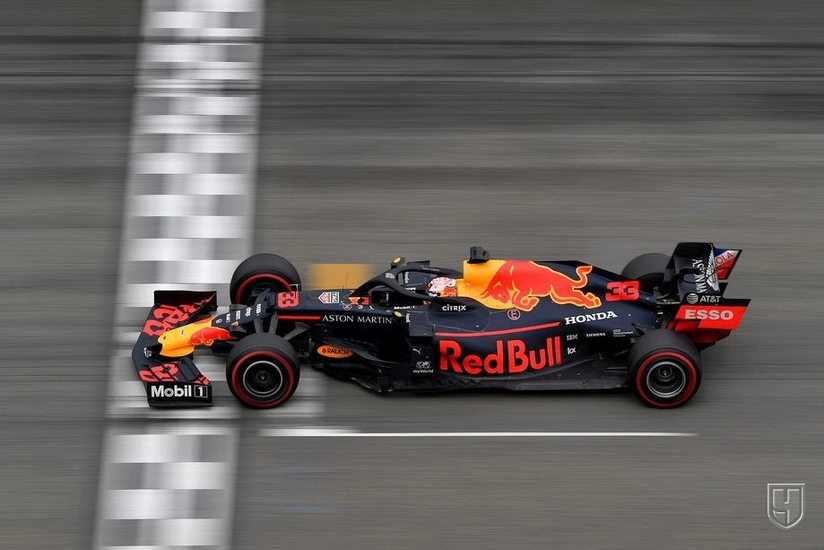 Пилот Ред Булла выиграл квалификацию Гран-при Франции