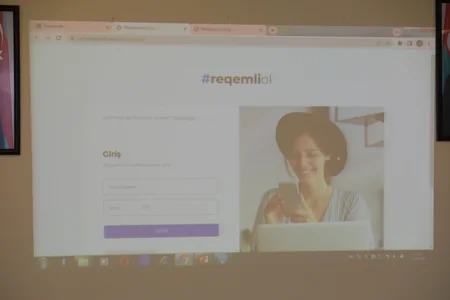 Məktəblərdə “Rəqəmli bacarıqların inkişaf etdirilməsi” layihəsi təqdim olunub