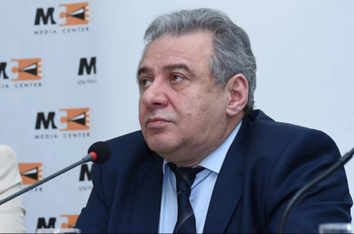 Armenia Defense Minister meets with relatives of missing servicemen