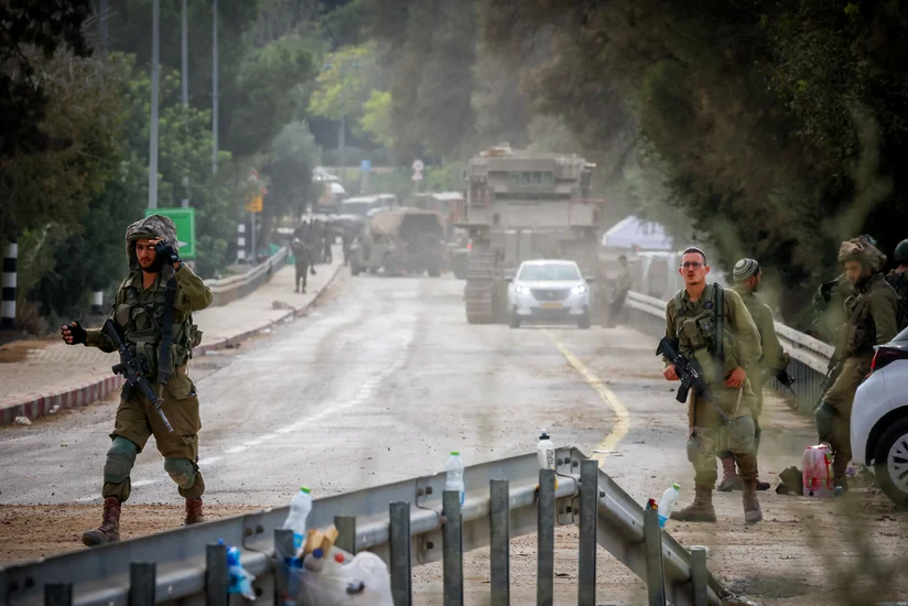 IAF flies hundreds of off-duty troops back to Israel from Europe