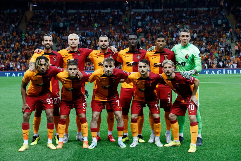 FIFA “Qalatasaray”ın transfer qadağasını ləğv edib
