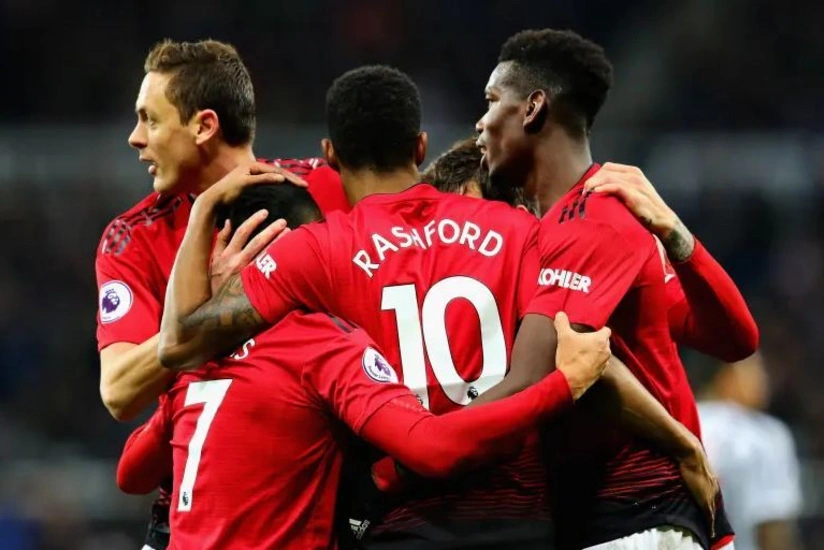 Футболистам Манчестер Юнайтед ограничат пребывание на улице в Нур-Султане