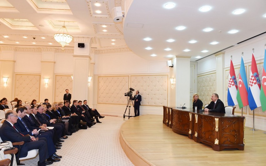 Azərbaycan və Xorvatiya prezidentləri mətbuata bəyanatlarla çıxış ediblər