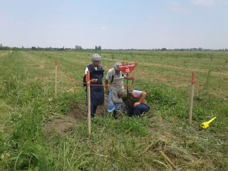 ANAMA: Qrad raketinin mühərrik hissəsi və OF-56 top mərmisi aşkarlanıb