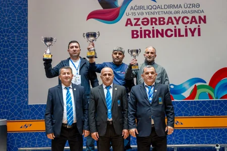 Ağırlıqqaldırma üzrə Azərbaycan birinciliyinin qalibləri müəyyənləşib