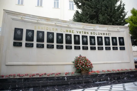 UNEC-də 20 Yanvar şəhidlərinin Memorial-Xatirə Kompleksinin açılışı olub