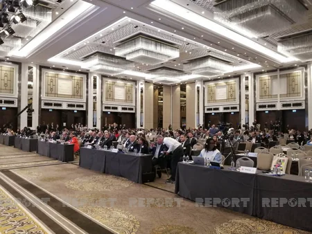 İstanbulda Qlobal Parlament Konfransında Xocalı soyqırımının dəhşətləri nümayiş olunur