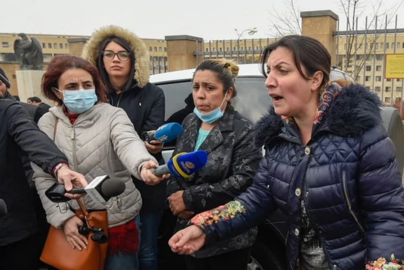 Parents of Armenian soldiers: All military personnel suffer from coronavirus and dysentery