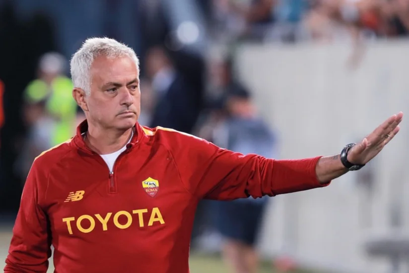 Joze Mourinyo PSJ ilə bağlı iddiaları təkzib edib