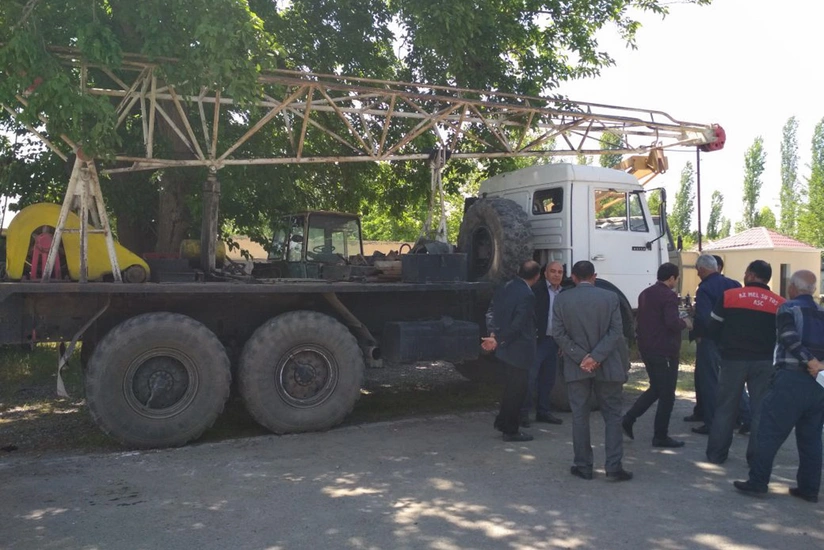 MOD: “KamAZ”  fired by Armenians is being expelled from territory