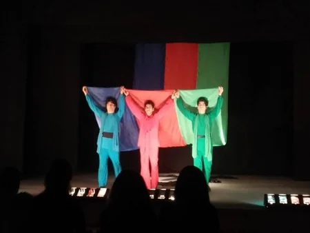 Bakı Uşaq Teatrında Vətən tamaşası nümayiş etdirilib