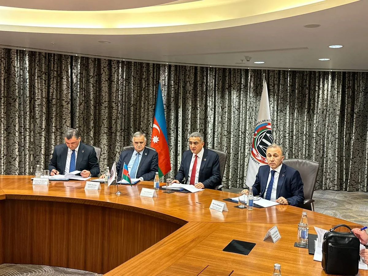 Azərbaycanda İlin vəkili nominasiyası təsis edilib