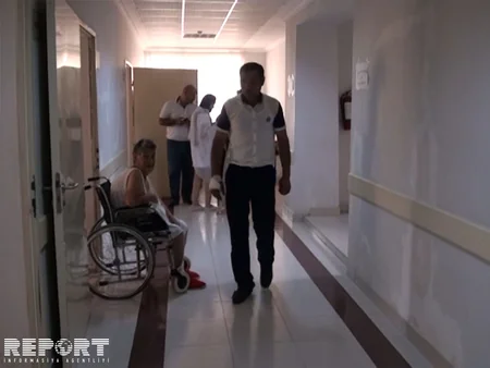 ​Salyanda mikroavtobus aşıb, 10 nəfər yaralanıb - YENİLƏNİB - SİYAHI