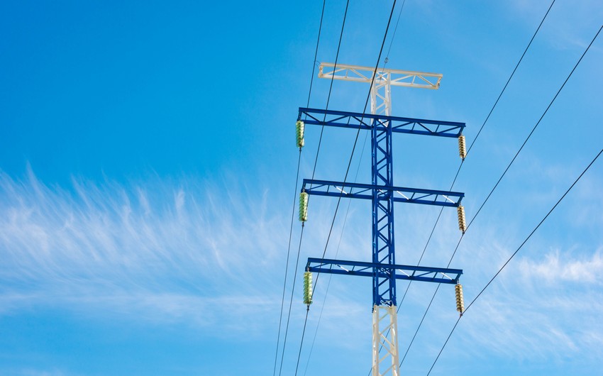 Azerbaijan increases electricity exports to Iran by 10%