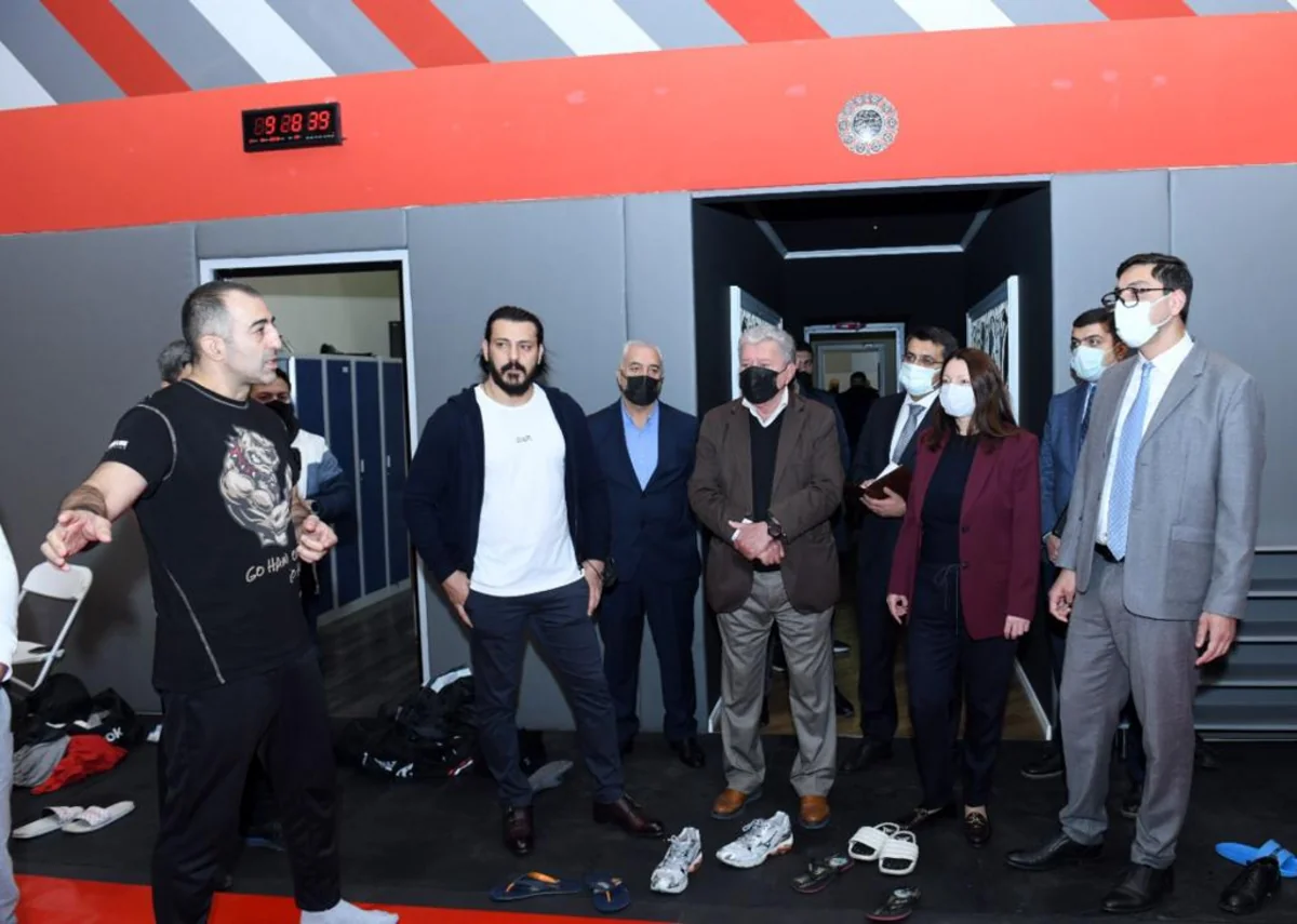 Fərid Qayıbov Zabit Səmədovla görüşüb