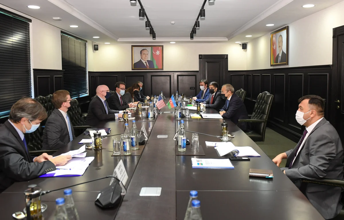 ABŞ şirkətlərinin Qarabağın bərpasında iştirakı müzakirə edilib