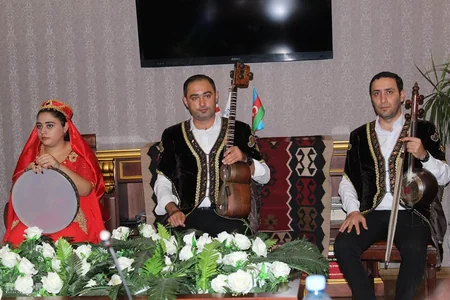 Tbilisidə Bülbülcan haqqında gürcü dilində nəşr olunmuş kitabın təqdimatı keçirilib - FOTO